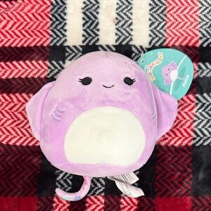5” Squishmallows Aziza the stingray nwt